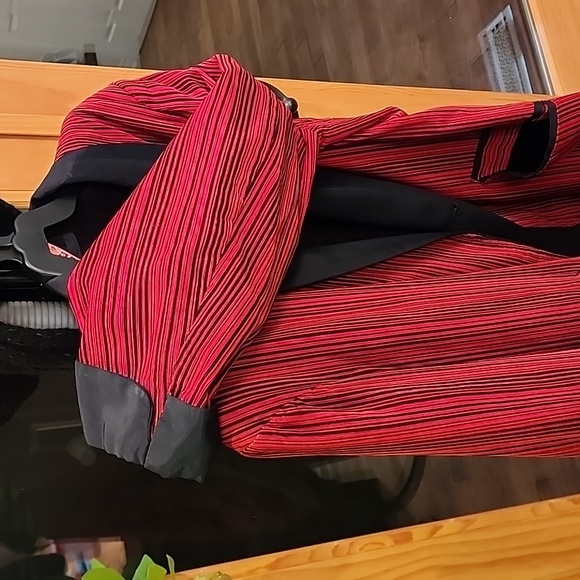 Vintage men's red blazer/ jacket. Hand crafted. - Picture 3 of 5